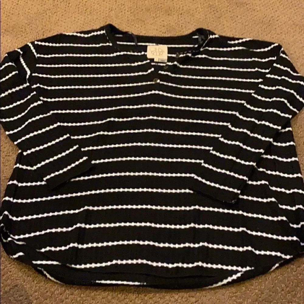 Chaser Black with White Stripes Waffle-like Top